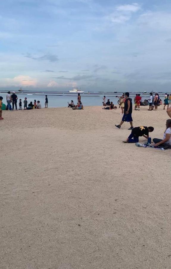 Grand Riviera Suites Comfy Condo Near Us Embassy Manila Bay Roxas Blvd Ermita Манила Екстериор снимка