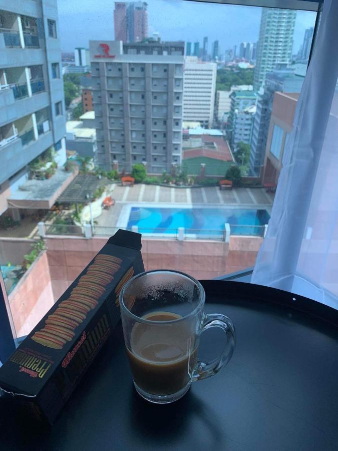 Grand Riviera Suites Comfy Condo Near Us Embassy Manila Bay Roxas Blvd Ermita Манила Екстериор снимка